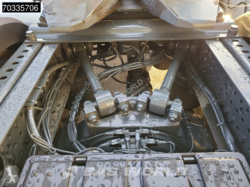 Cabeza tractora Mercedes 1845 4X2 StreamSpace...