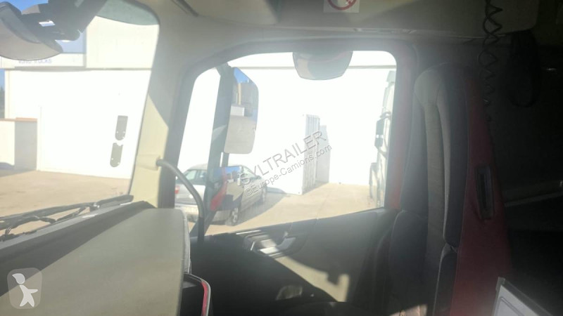 Cabeza tractora Volvo 460 FH