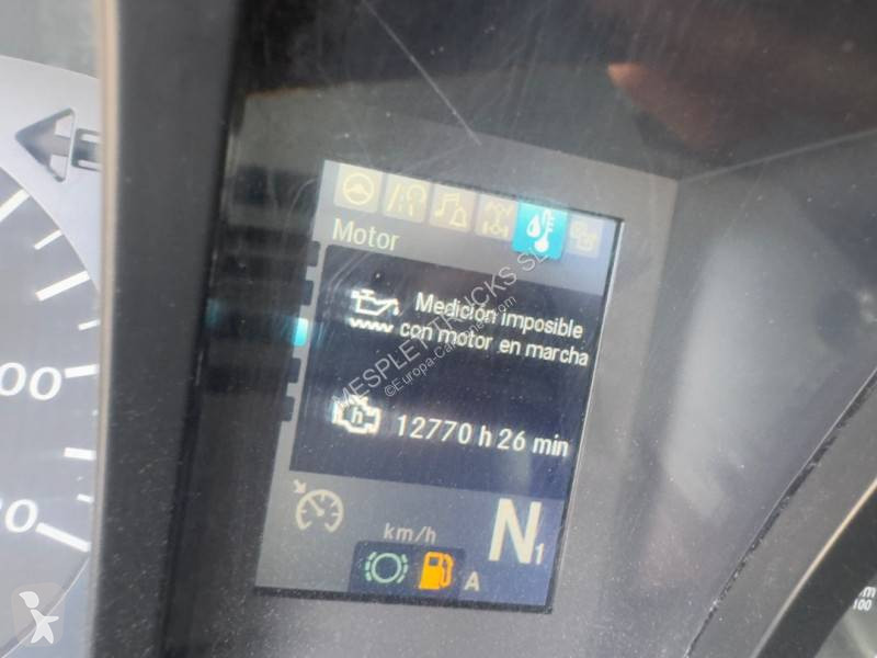 Cabeza tractora Mercedes 2145 AK