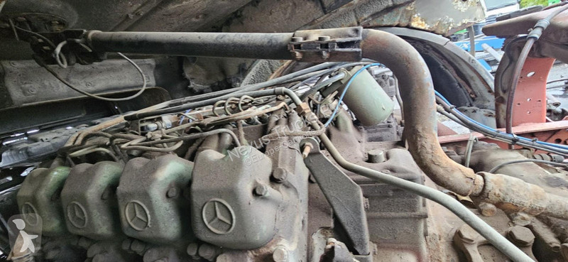 Nyergesvontató Mercedes 2628 (V8 / POMPE...