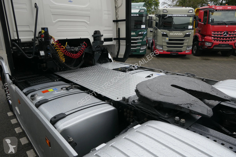 Tractor Scania