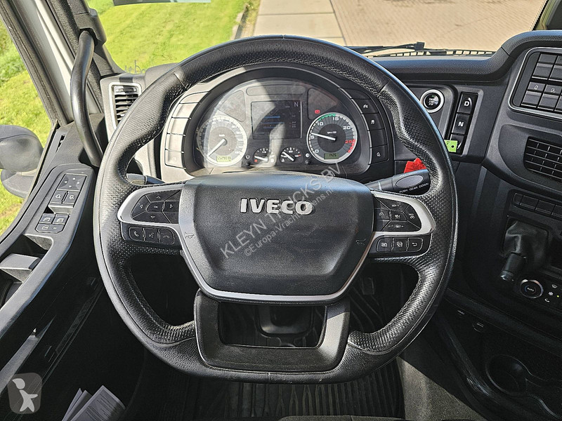 Nyergesvontató Iveco AS440S46