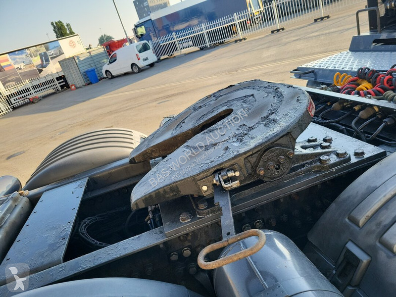 Cap tractor Scania 450