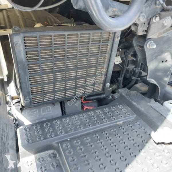 Cap tractor Scania 500