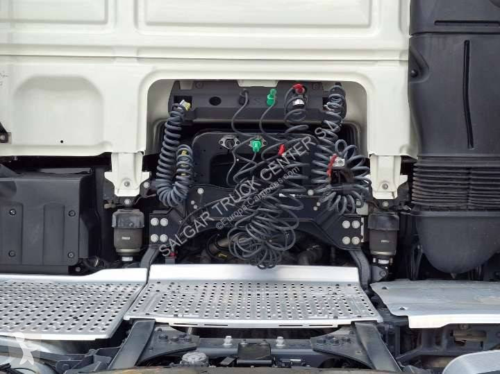 Tractor MAN 18.440