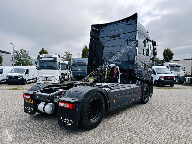 Cap tractor Renault T High DE 13 480 Turbo...