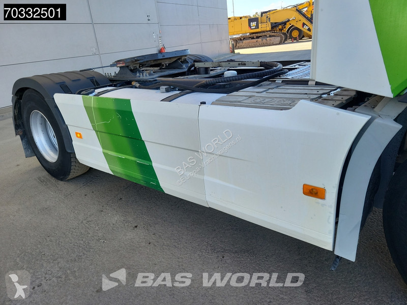 Tractor Volvo 460  4X2 Retarder Hydraulic