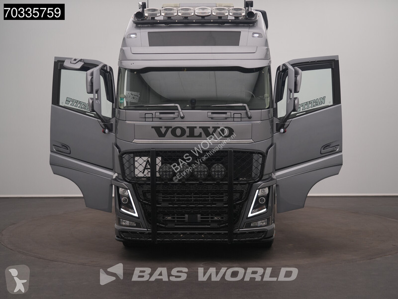 Тягач Volvo 6X4 XL Retarder Hydraulic...