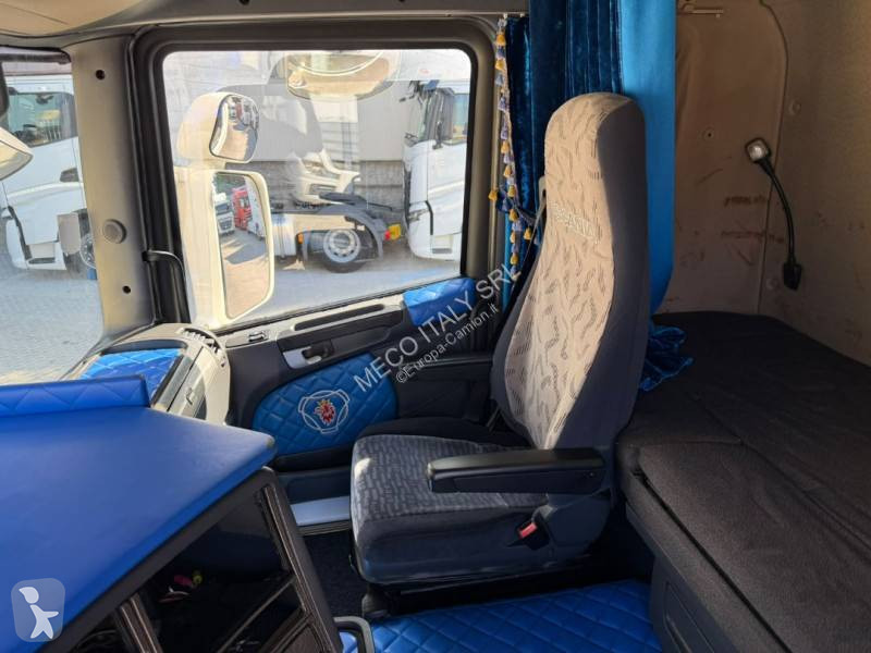 Tractor Scania 500