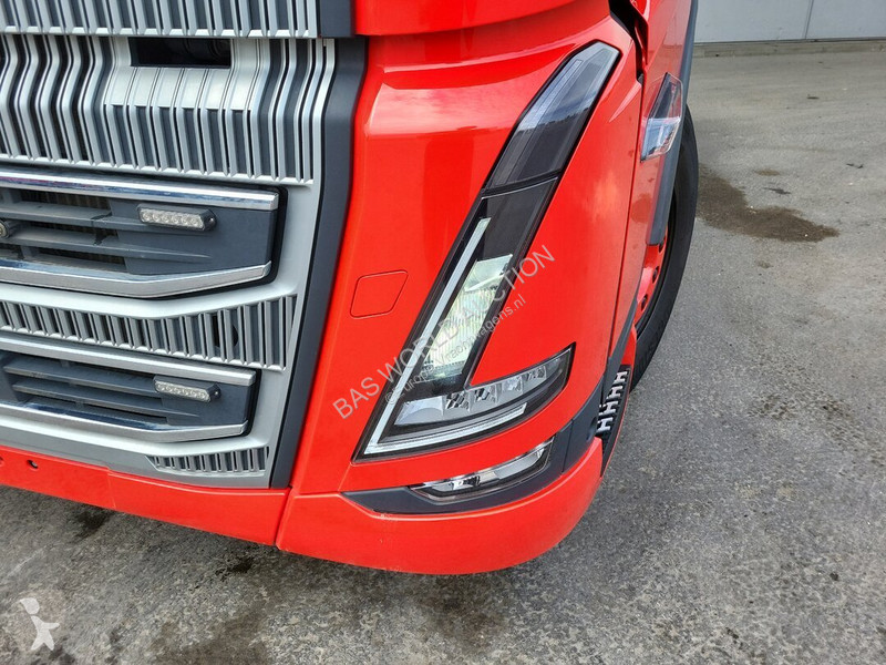Ciągnik siodłowy Volvo 650