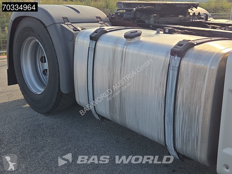 Тягач MAN 18.510 4X2 GM Retarder 2xTanks Navi