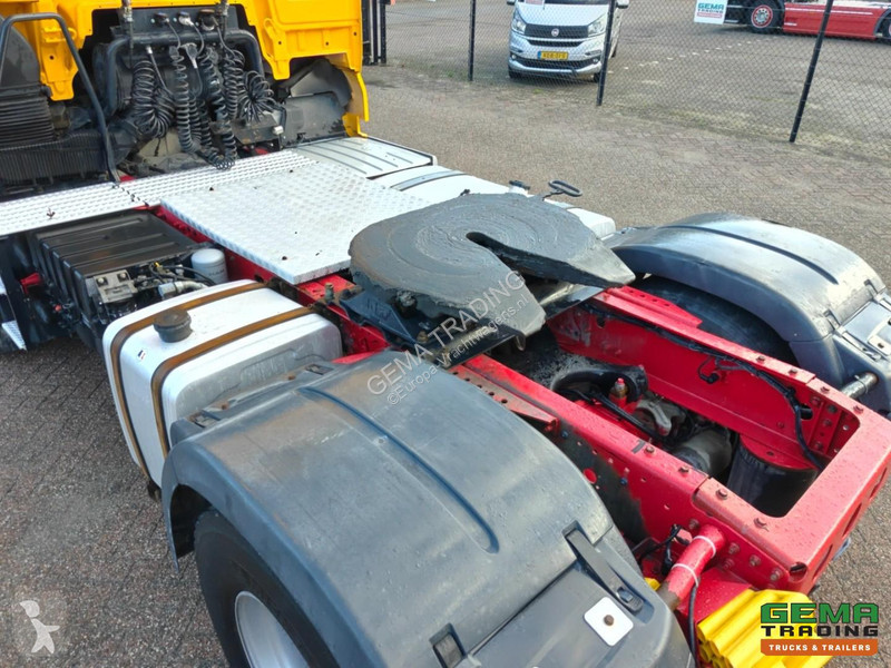 Тягач MAN TGX 4x4 XLX Euro6B - Manual...