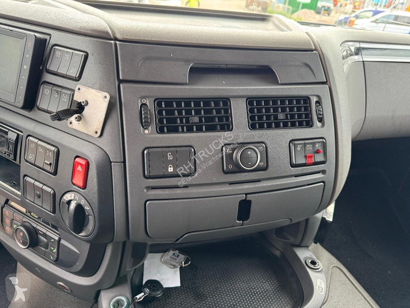 Тягач DAF 450 4X2 EURO 6 MEGA