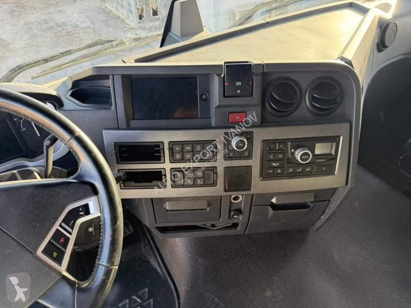 Тягач Renault  T 480