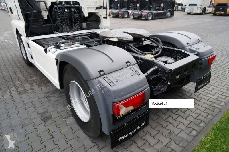 Тягач MAN TGX 18. 500