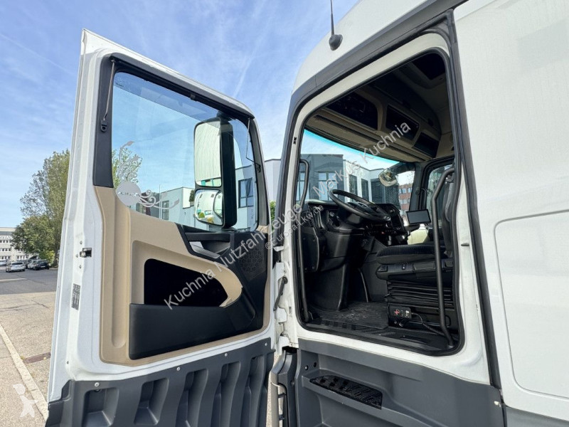 Тягач Mercedes 1845 LS Retarder Euro-6...
