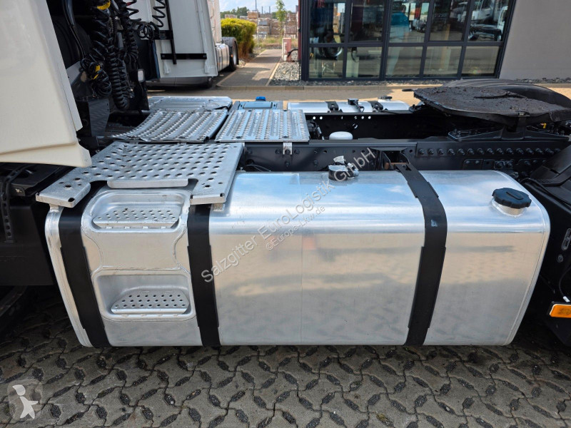 Traktor Volvo 500 | 6E | Teilledersitze |...