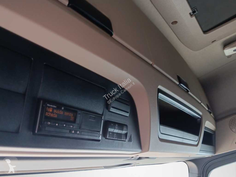 Trattore Stradale Mercedes V - 5 1853 LS 4x2