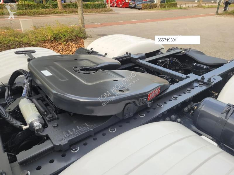 Cabeza tractora Scania R590 V8 NGS New A6X2NB...
