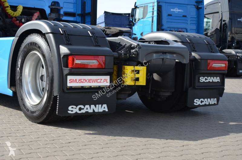 جرار Scania 460
