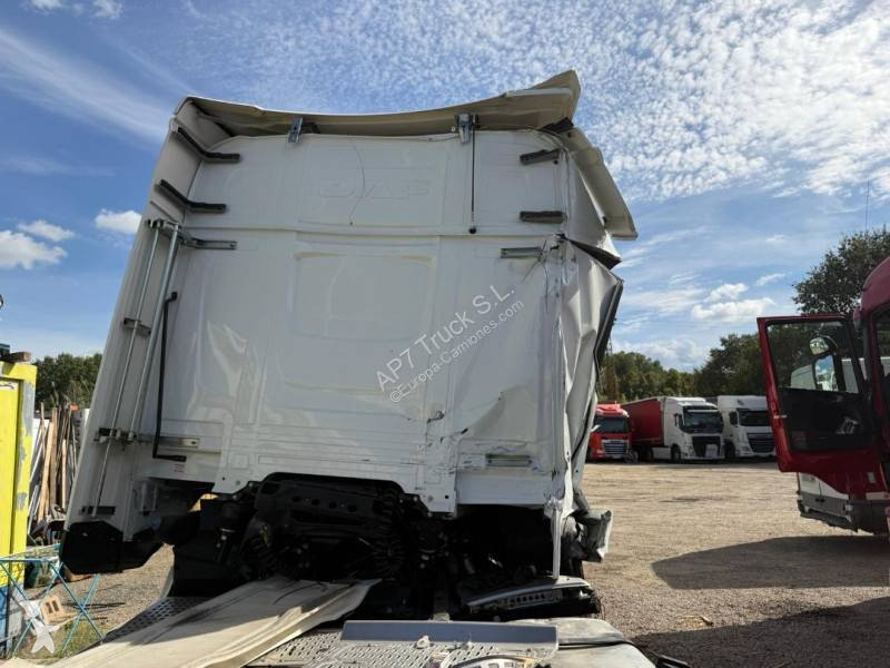 Traktor DAF 530