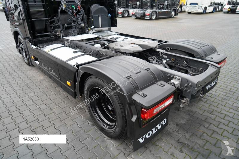 Влекач Volvo FH 500 / XXL / RETARDER / LOWDECK...