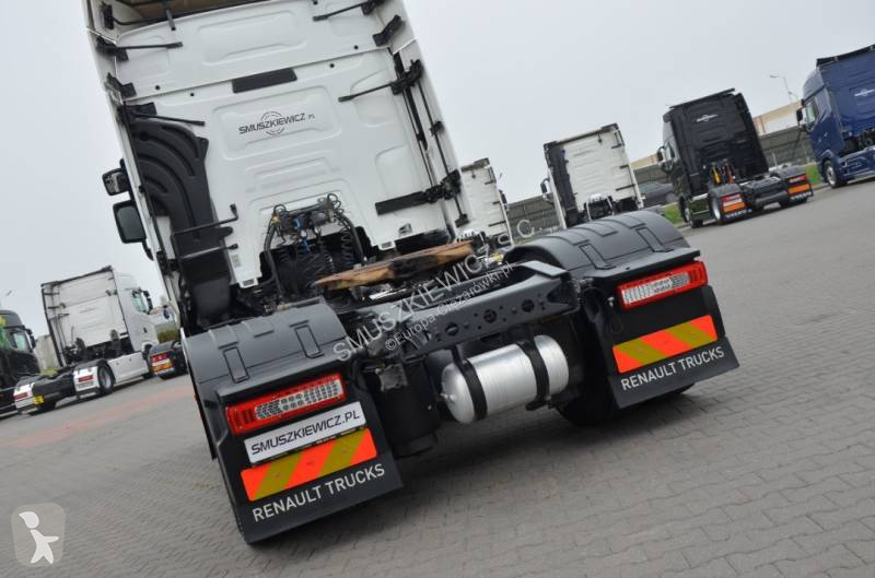 Renault 440 tractor unit