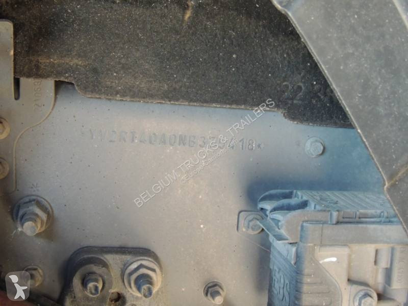 جرار Volvo 500