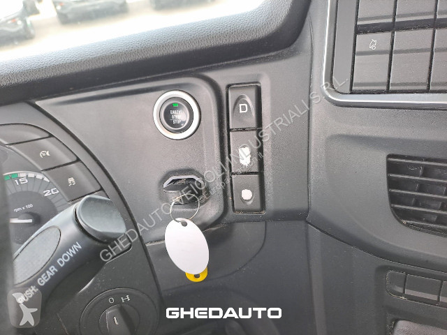 Iveco Stralis TRATTORE STRADALE S-WAY 460 LNG...