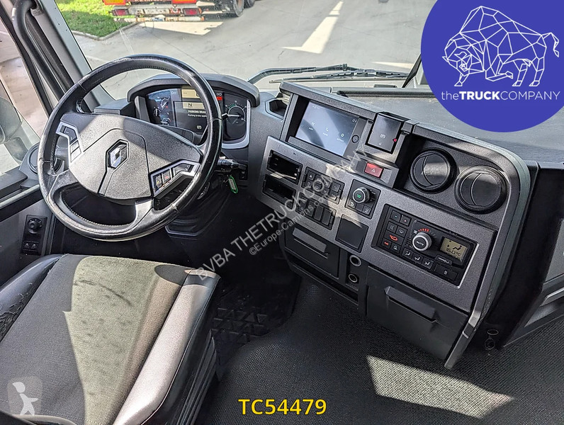 Renault T 460 tractor unit
