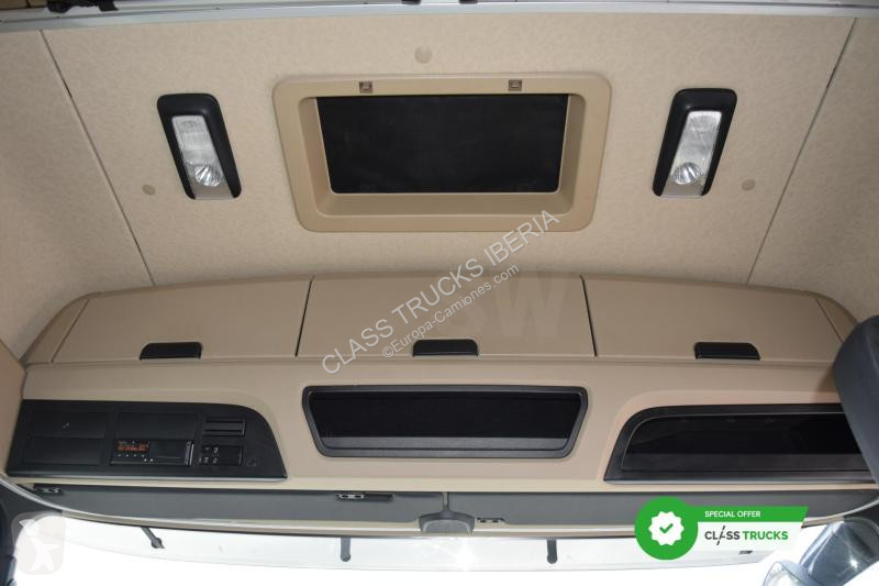 Mercedes 5 1845 BigSpace MirrorCam tractor unit
