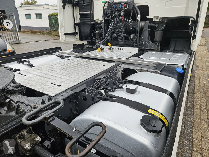 Volvo 13460 13.460 tractor unit