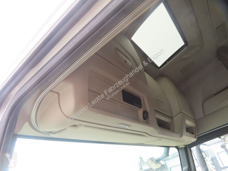 Iveco S-Way 490 Intarder FZ.17 tractor unit