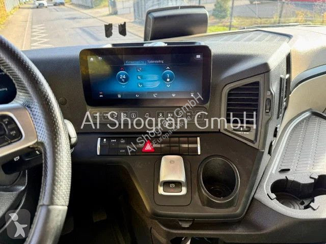 Nyergesvontató Mercedes 5/1848 GigaSpace/ Voll...