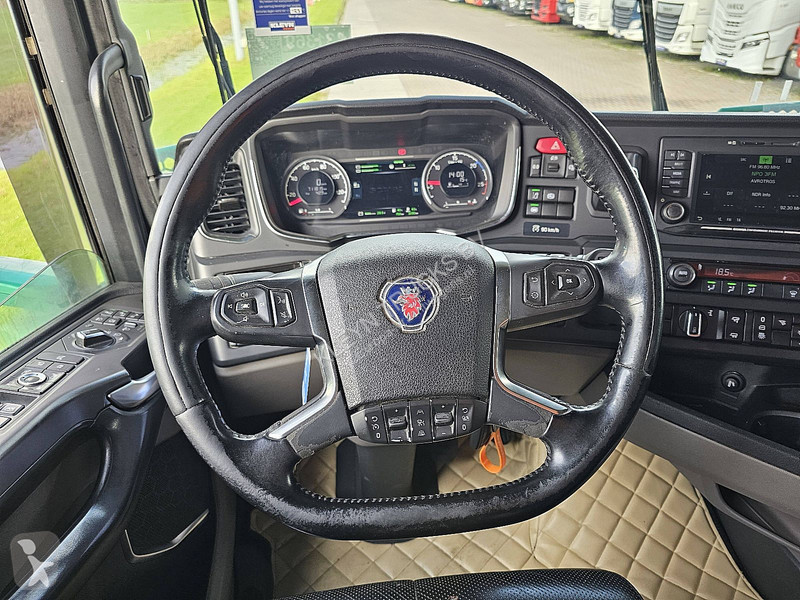 Tahač Scania 450