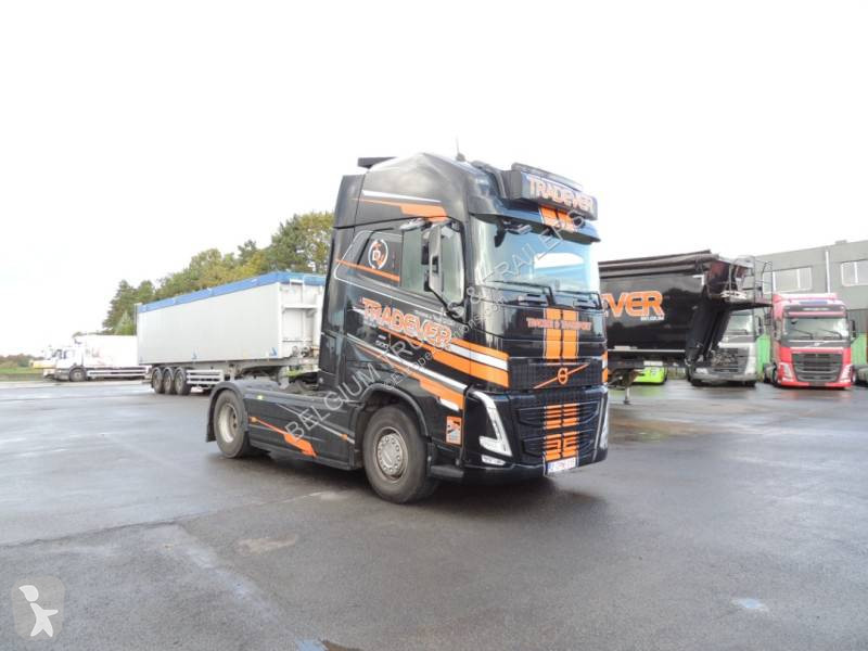 Cabeza tractora Volvo 500 Globetrotter XL