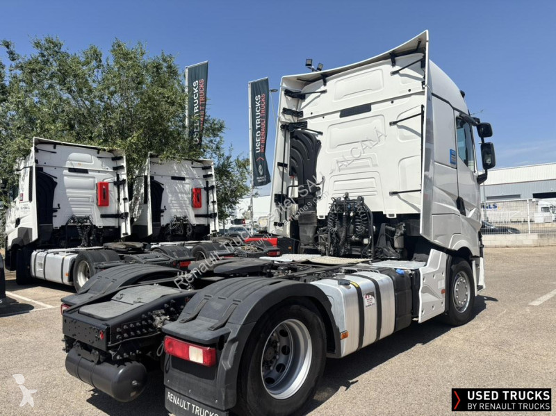 Renault  tractor unit