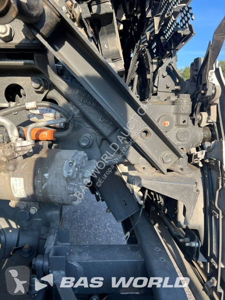 Mercedes 1421 tractor unit
