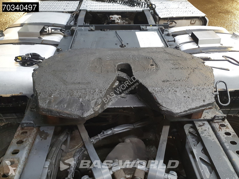 Mercedes 1942 4X2 Mega StreamSpace NL 2xTanks...