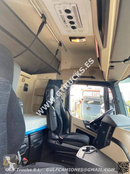 Traktor Mercedes 2551 LS