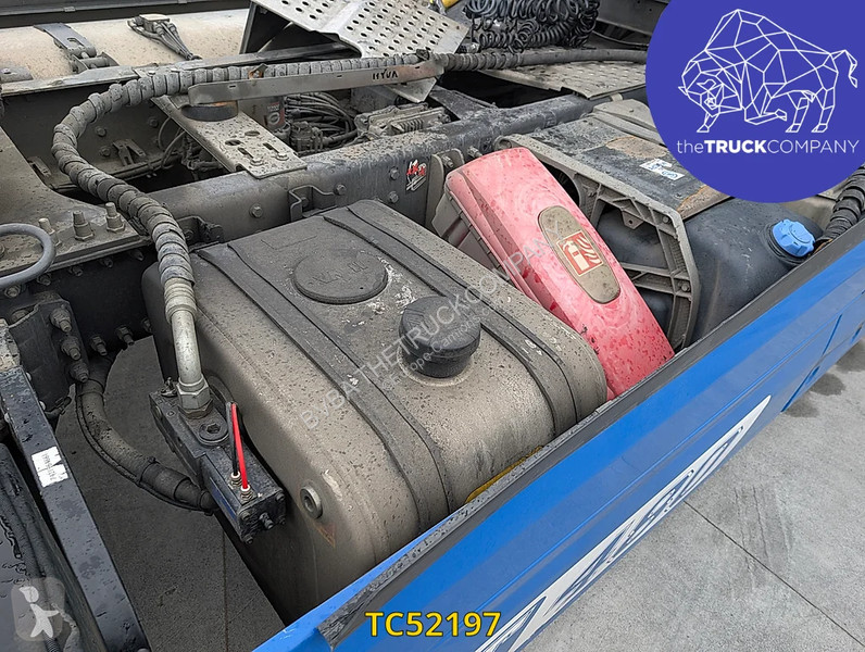 Renault T 480 tractor unit