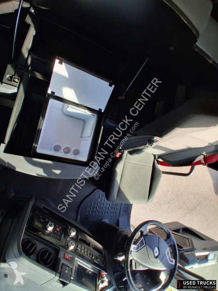 Traktor Renault
