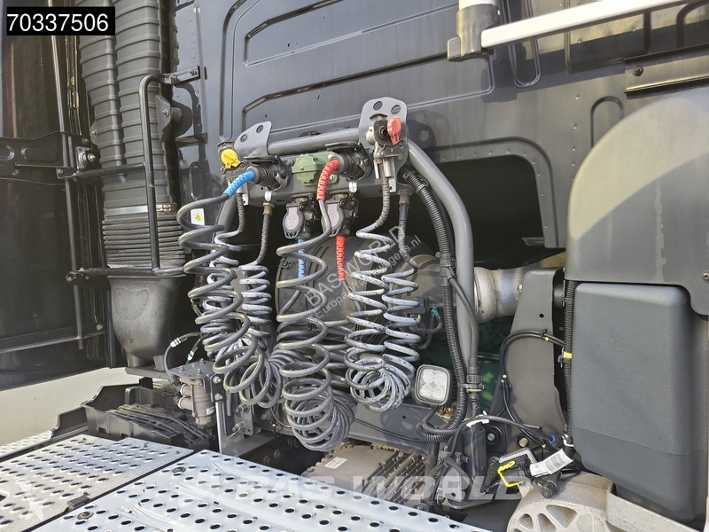 Volvo 460  4X2 ADR! 2xTanks ACC I-ParkCool VEB+...