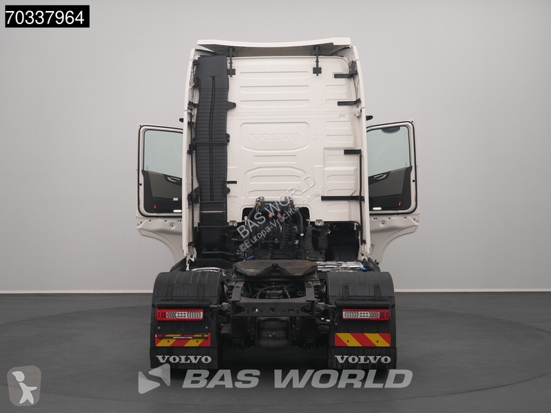 Trekker Volvo Aero 500 4X2 Aero XL 2x Tanks ACC