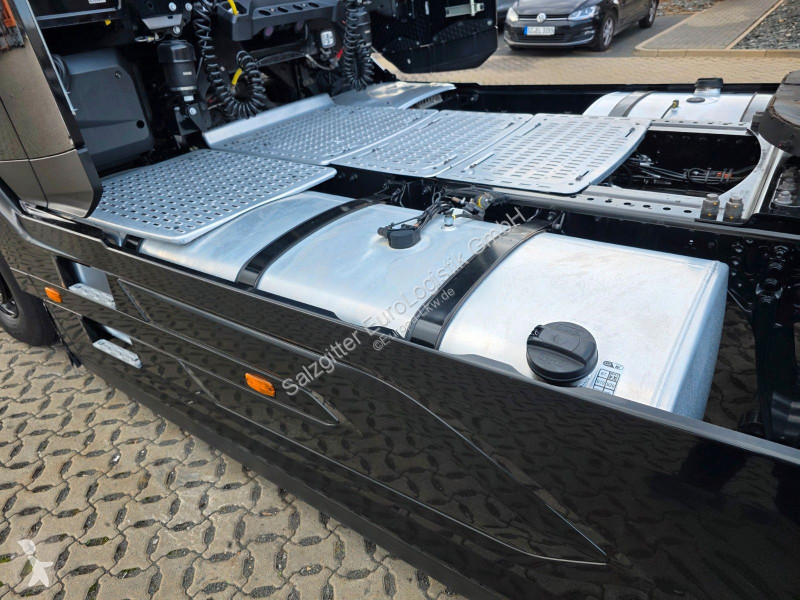 Traktor DAF + 530FT