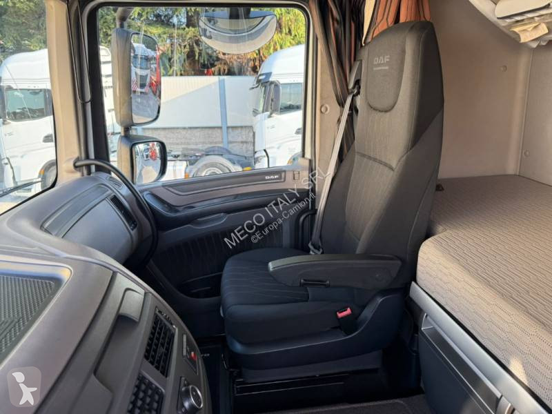 Traktor DAF 480
