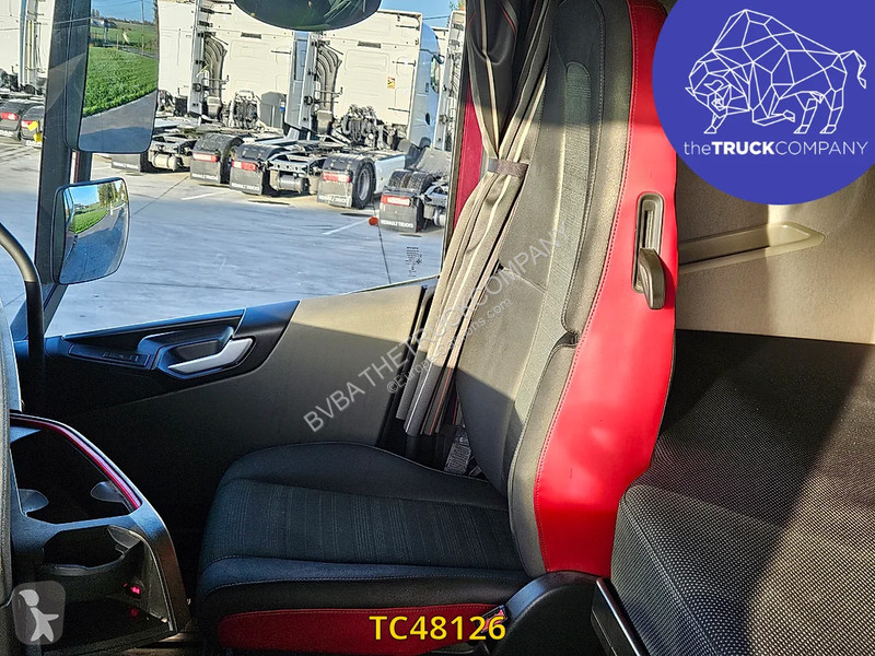 Cabeza tractora Volvo 500
