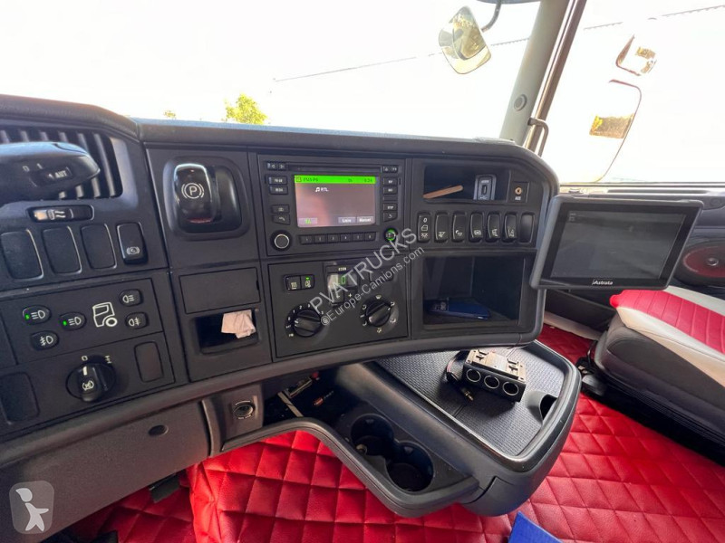 Tracteur Scania 490