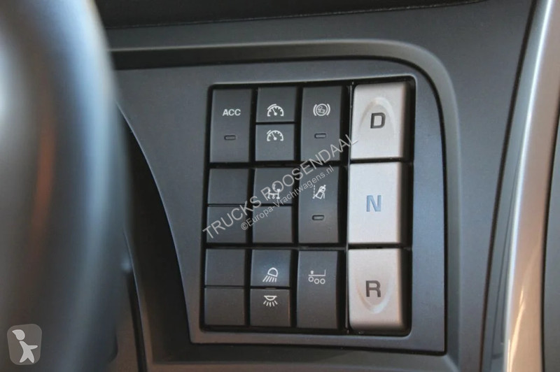Tahač Iveco 460 + Euro 6+ADR +9 TONS VOORAS