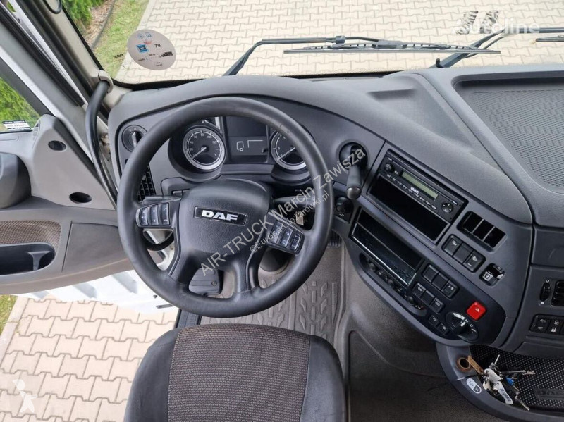 Tahač DAF 320 KW